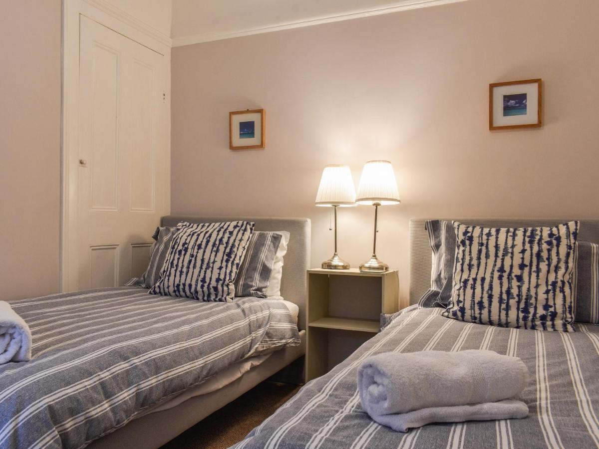 Sunset House Villa Whitby Luaran gambar